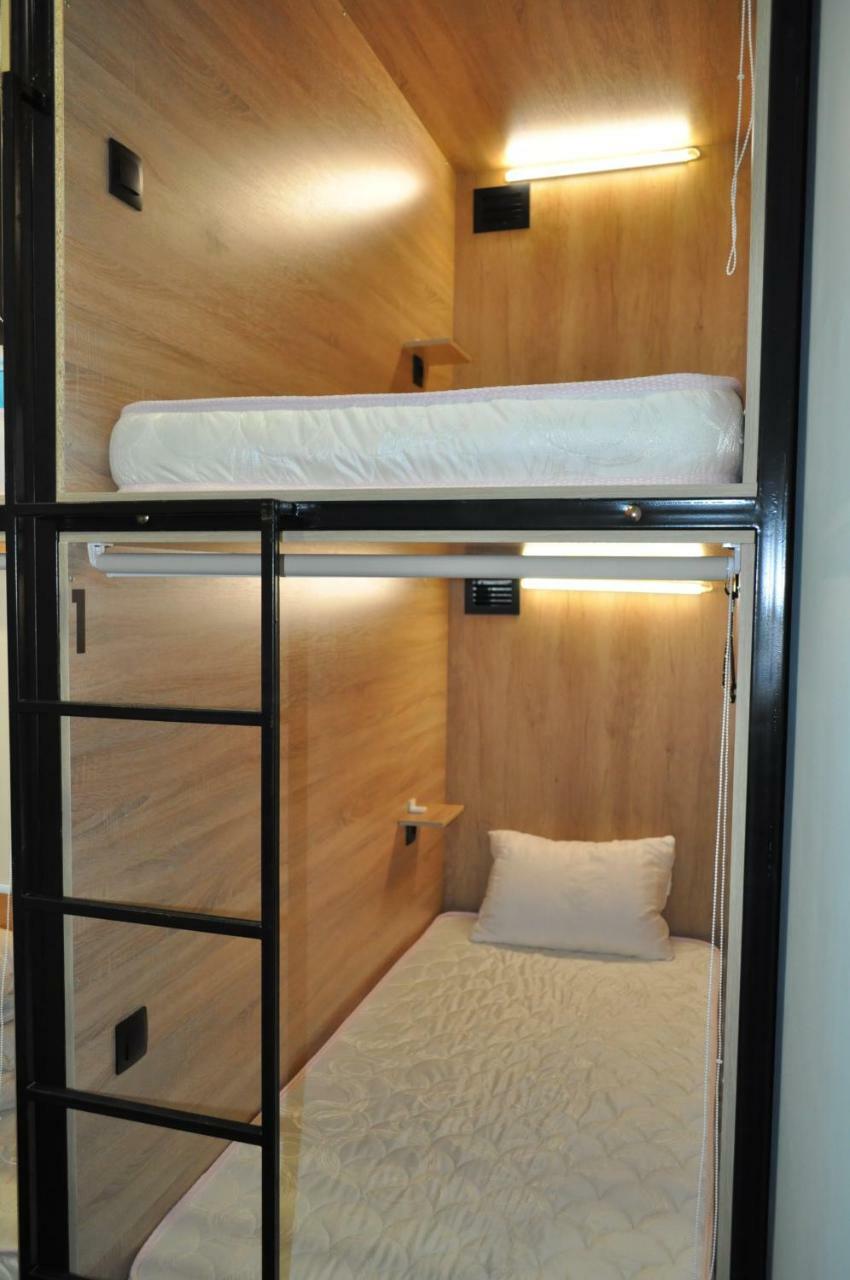Hostel S Size Астана Екстериор снимка