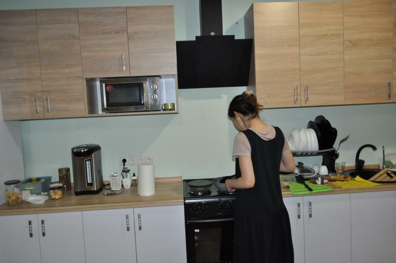 Hostel S Size Астана Екстериор снимка