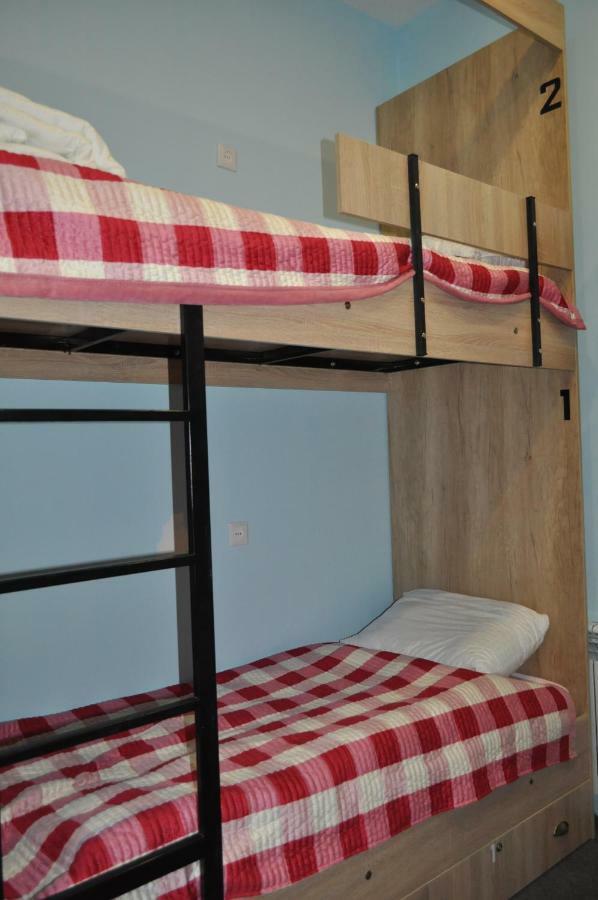 Hostel S Size Астана Екстериор снимка