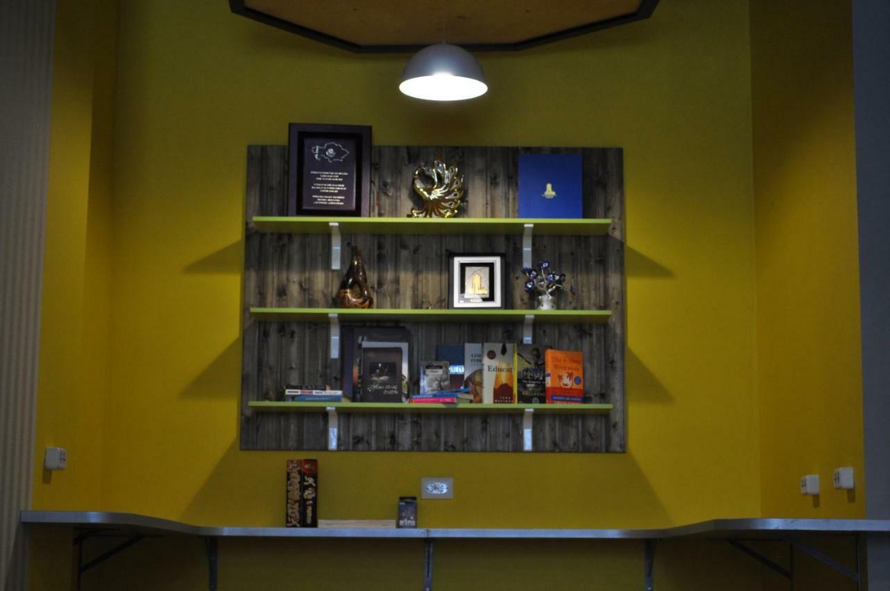 Hostel S Size Астана Екстериор снимка